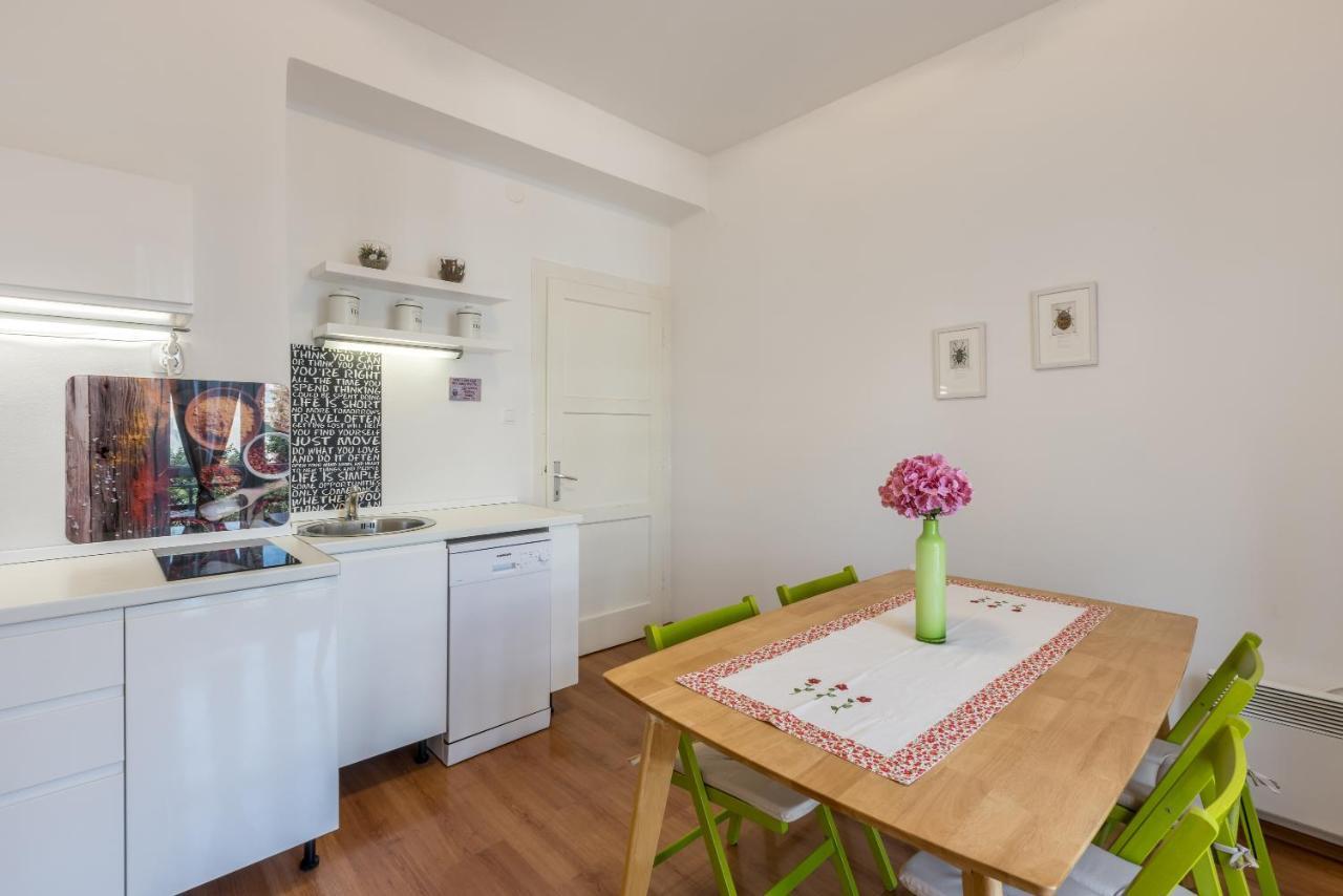 Noe And Joey Apartment Сплит Екстериор снимка